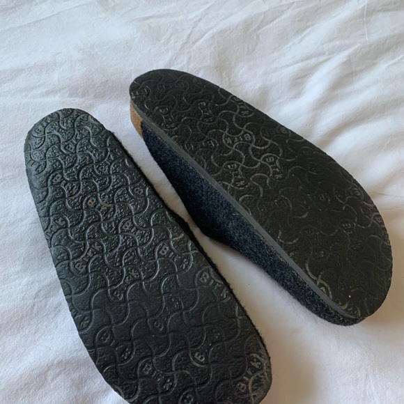 Birkenstock Amsterdam Size 8 - Picture 2 of 3